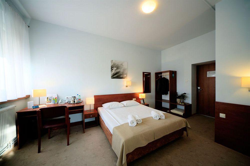Focus Hotel Bydhošť Pokoj fotografie